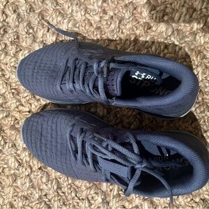 New Under Armour Women Running Shoe